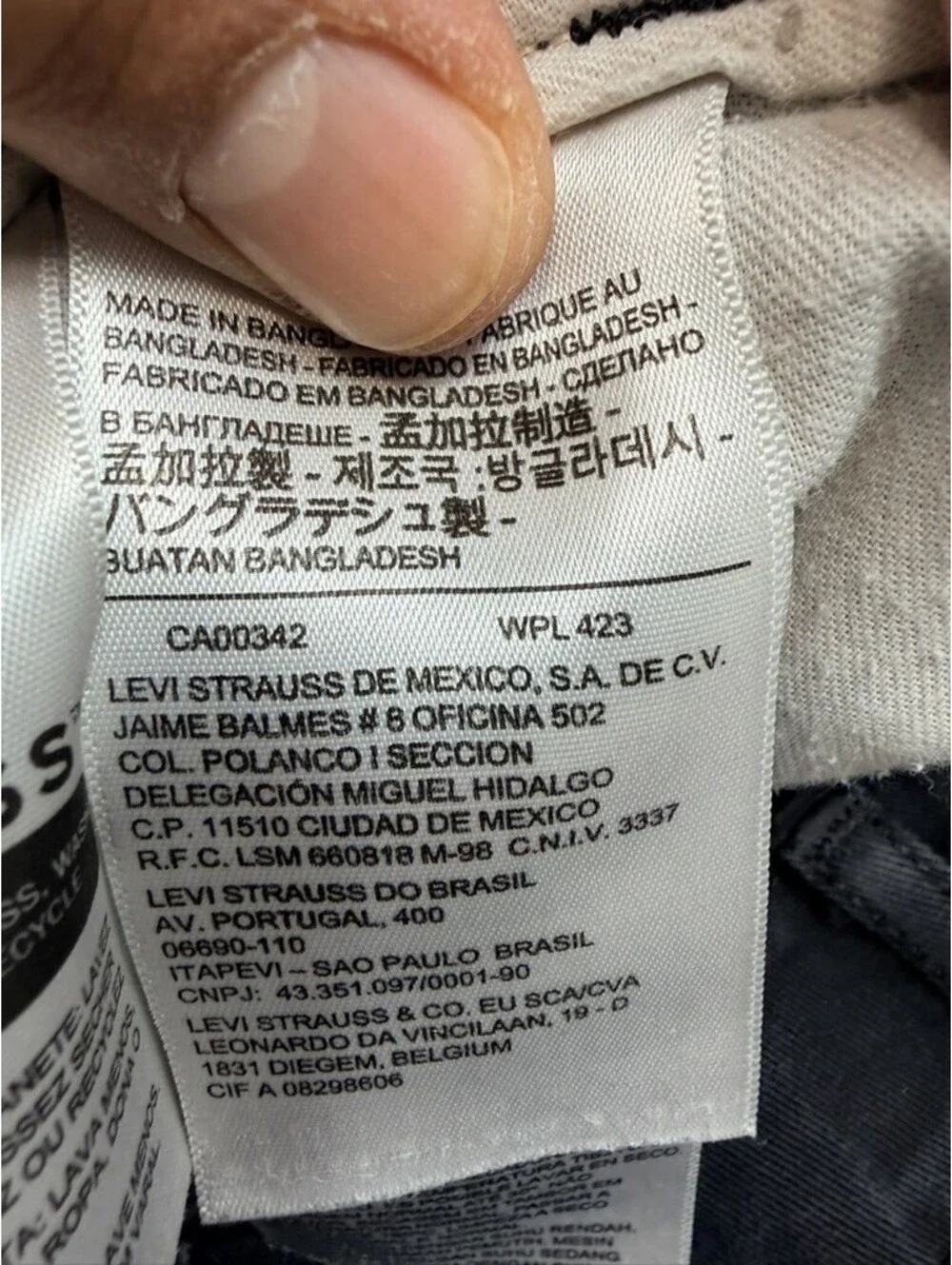 Levi's Mens Chino Pants 32x34 Black Flat Front Casual Work CW-4918